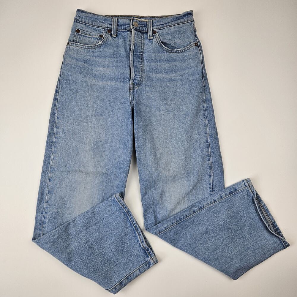Levi's Ribcage Straight Leg Jeans Size 28